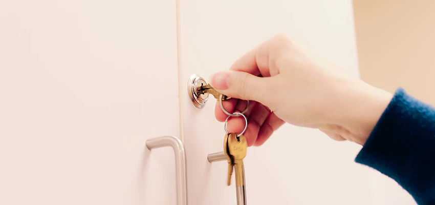 Cabinet Electronic Locks Repair in Mead Valley, California